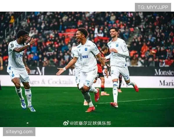 雷恩足球俱乐部本赛季表现值得关注,关键比赛展现稳定发挥 雷恩足球俱乐部本赛季表现值得关注,关键比赛展现稳定发挥